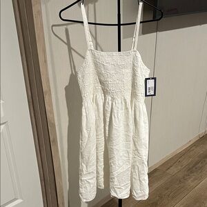 Universal Thread White Casual Dress